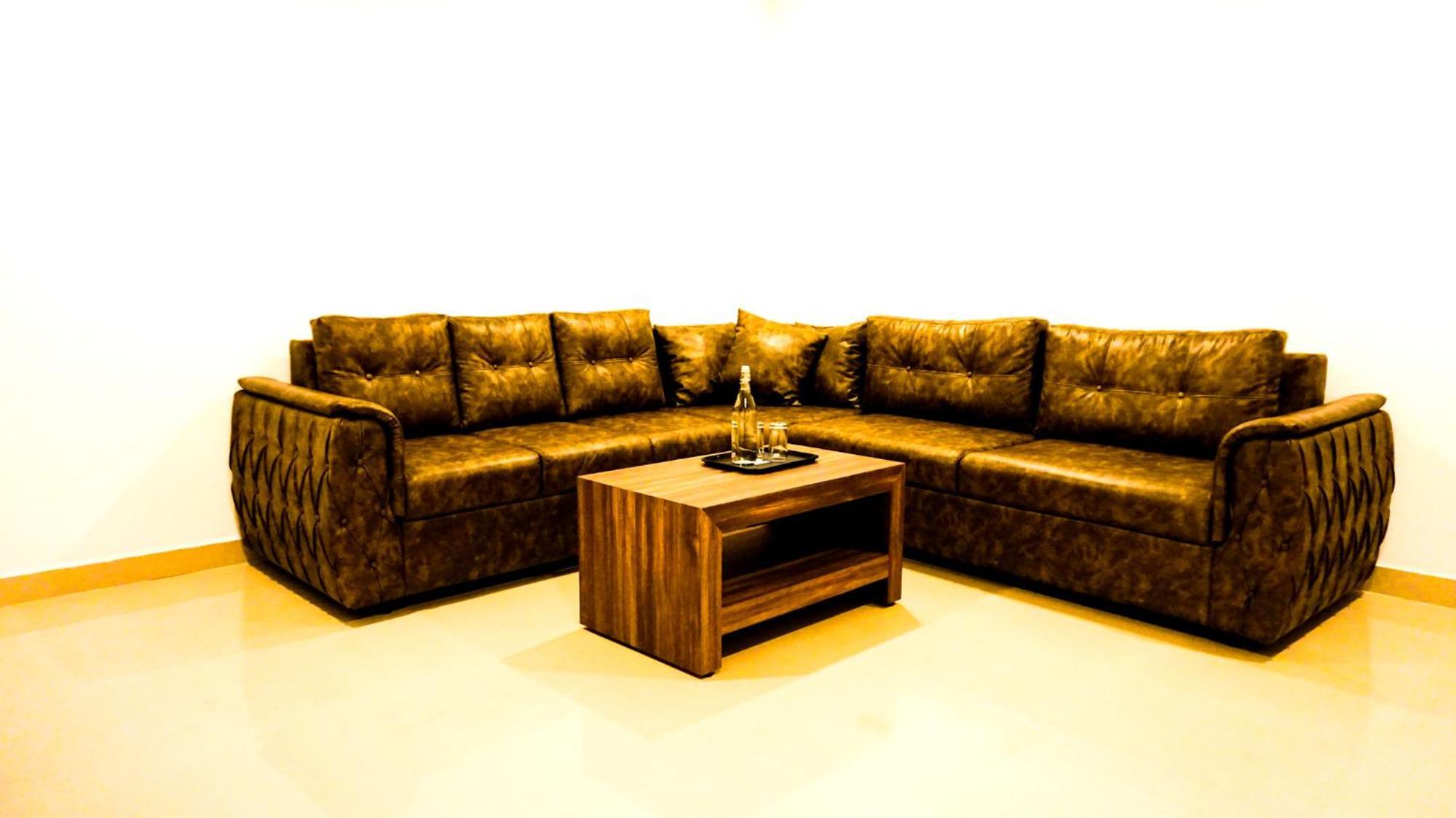 Thejaswini Residency Cheruvathur Nileshwar Экстерьер фото